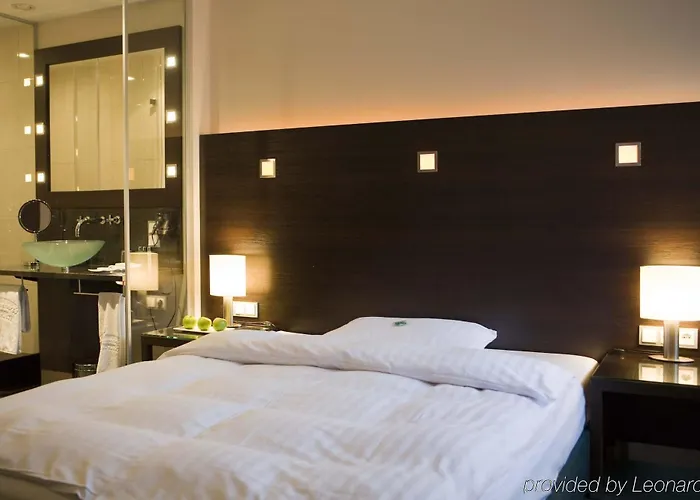 Hotel Flemings Frankfurt Hamburger Allee 4*